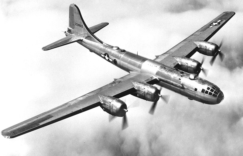 Illustration for article titled Las imágenes del bombardeo más letal de la historia, 70 años después